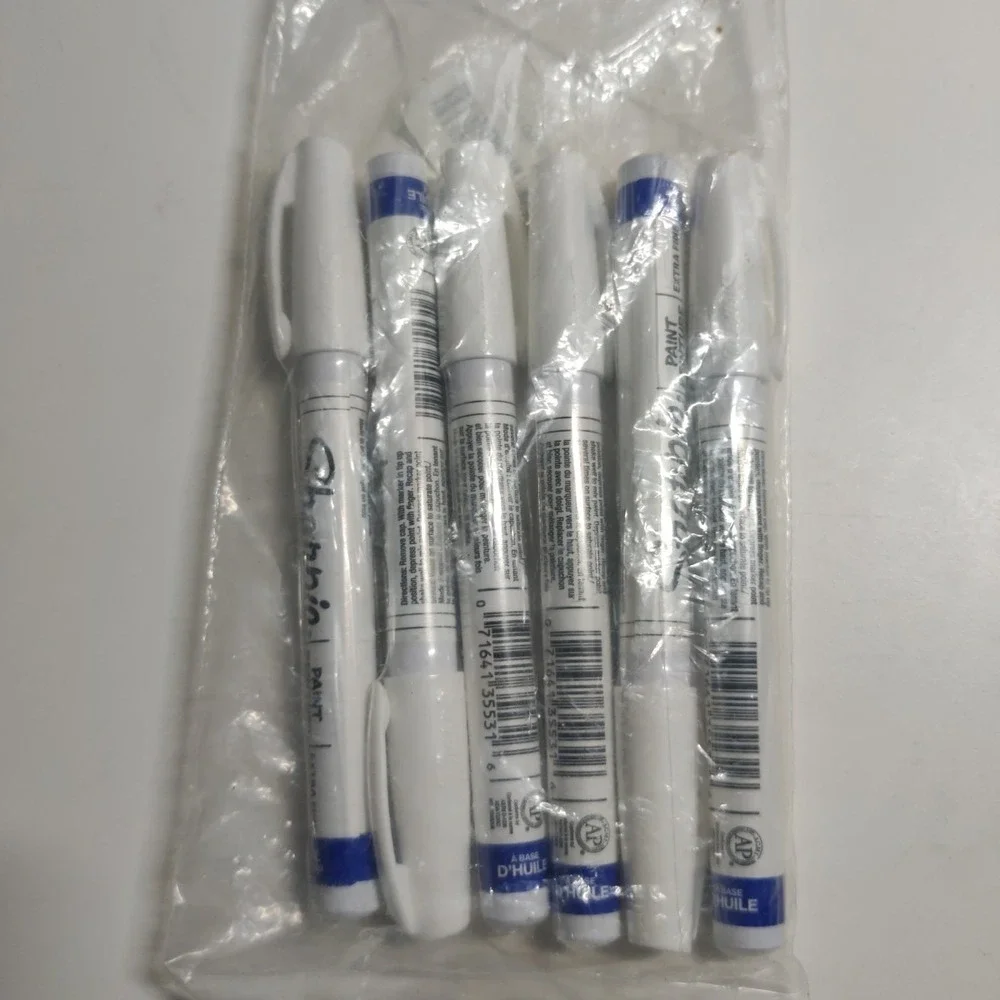 35531‎ Sharpie Oil-Based Paint Marker, White Ink, Extra Fine Tip, (6-pack) New